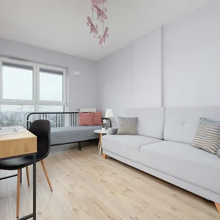 Appartamento Cozy For 8 People With Air Conditioning And 2 Parking Spaces By Renters Varsavia