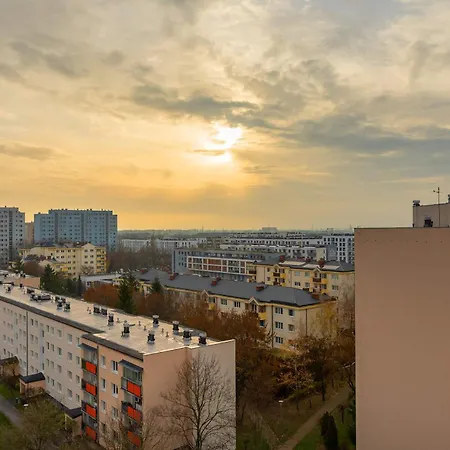 Cozy For 8 People With Air Conditioning And 2 Parking Spaces By Renters 아파트