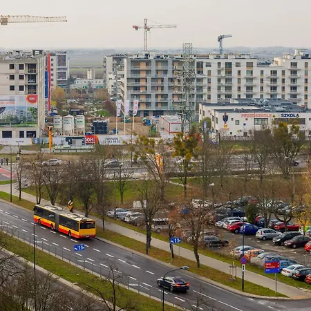 Cozy For 8 People With Air Conditioning And 2 Parking Spaces By Renters Appartamento