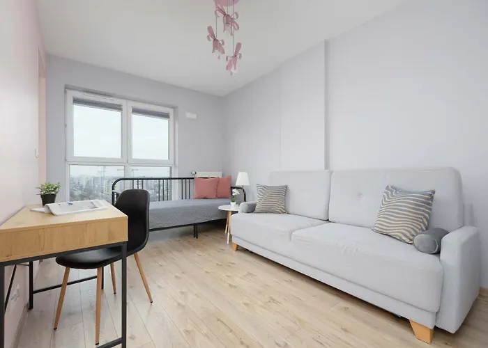 Apartament Cozy For 8 People With Air Conditioning And 2 Parking Spaces By Renters Warszawa